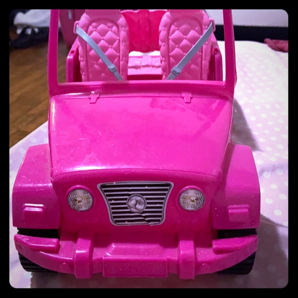 Toy Barbie car